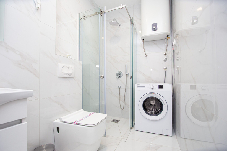 Bathroom 4, IN Property Apartments