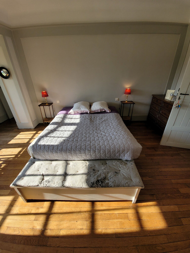 Bedroom 2, Chambres d'Hôtes Le Manoir de Beaumarchais, Seine-et-Marne