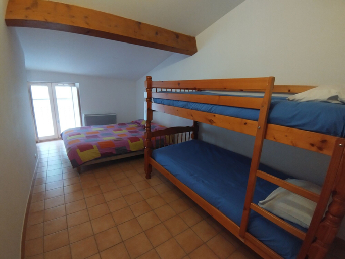 Bedroom 4, Gîte de L'aspa, Vaucluse