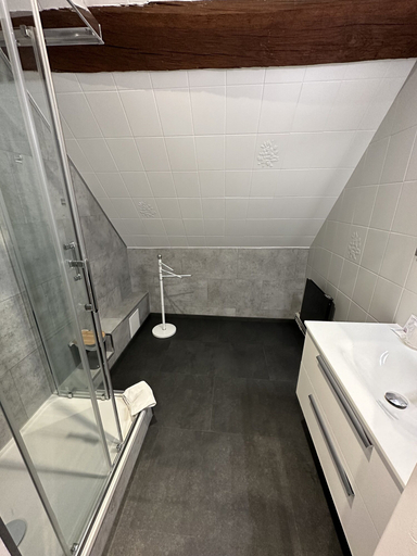 Bathroom 4, Les Marronniers d'Arc, Côte-d'Or
