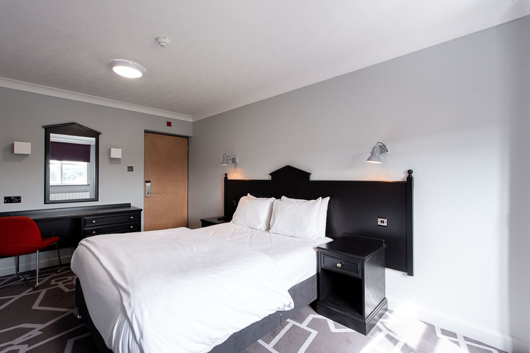 Bedroom 3, Village Hotel Liverpool, Knowsley
