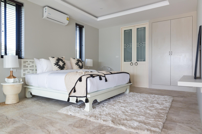 Bedroom 3, Skye Beach Hotel, Ko Samui