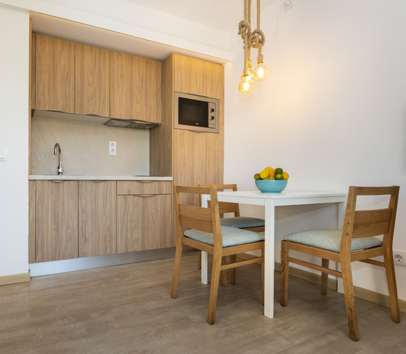 Others 5, Apartamentos s'Olivera, Baleares