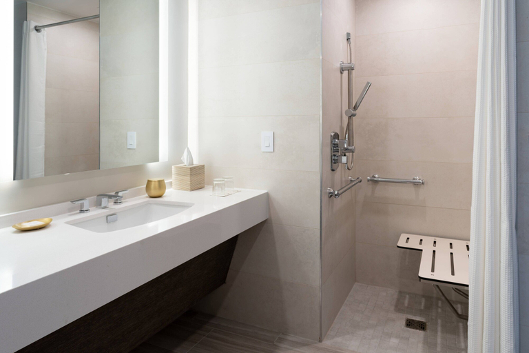 Bathroom 5, JW Marriott Orlando Bonnet Creek Resort & Spa, Orange