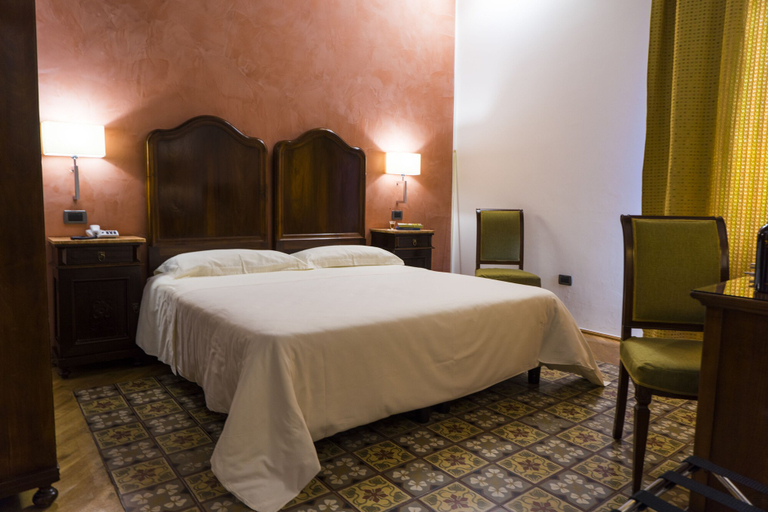 Bedroom 3, Hotel Carmine, Trapani