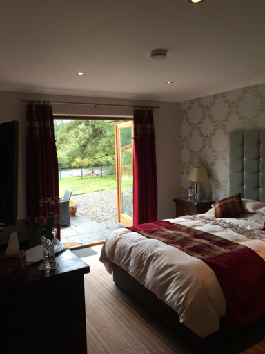 Bedroom 2, Riverside House, Stirling
