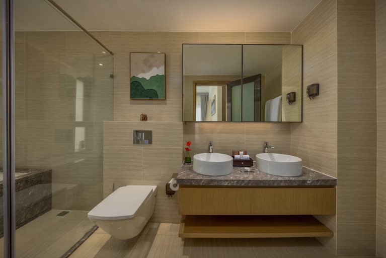 Bathroom 5, Pan Pacific Serviced Suites Nairobi, Westlands