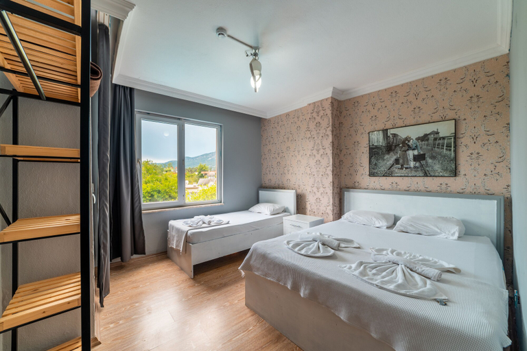 Bedroom 2, Guler Butik Hotel, Antalya