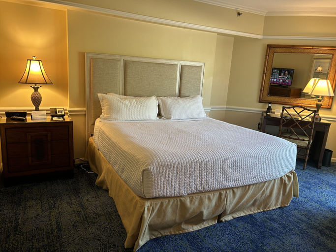 Bedroom 4, Lago Mar Beach Resort & Club, Broward