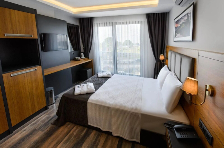 Bedroom 3, EMAY OTEL, Merkez