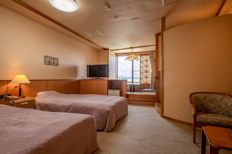 Bedroom 3, Senpokaku, Toba