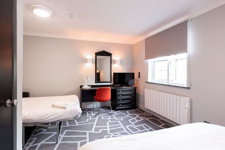 Bedroom 3, Village Hotel Liverpool, Knowsley