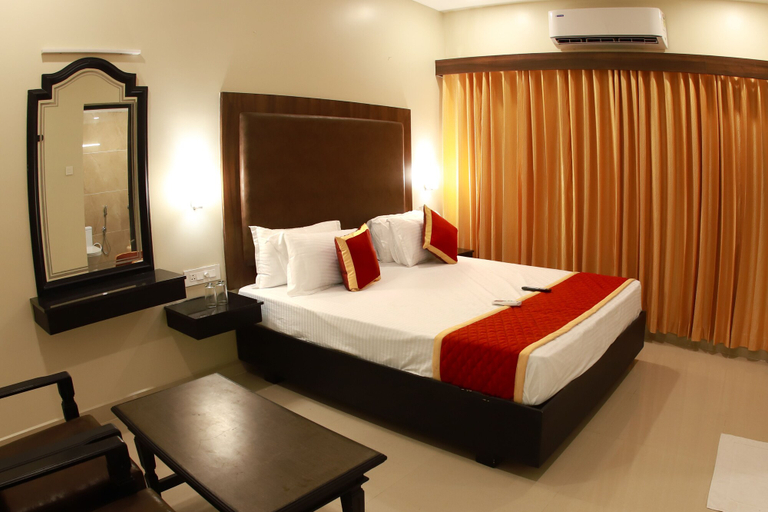 Bedroom 3, Hotel Sri Devi, Kanniyakumari