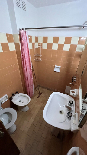 Bathroom 4, Cybeles Apart, Santa María