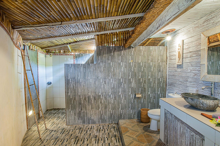 Bathroom 5, Naturale Villa, Klungkung