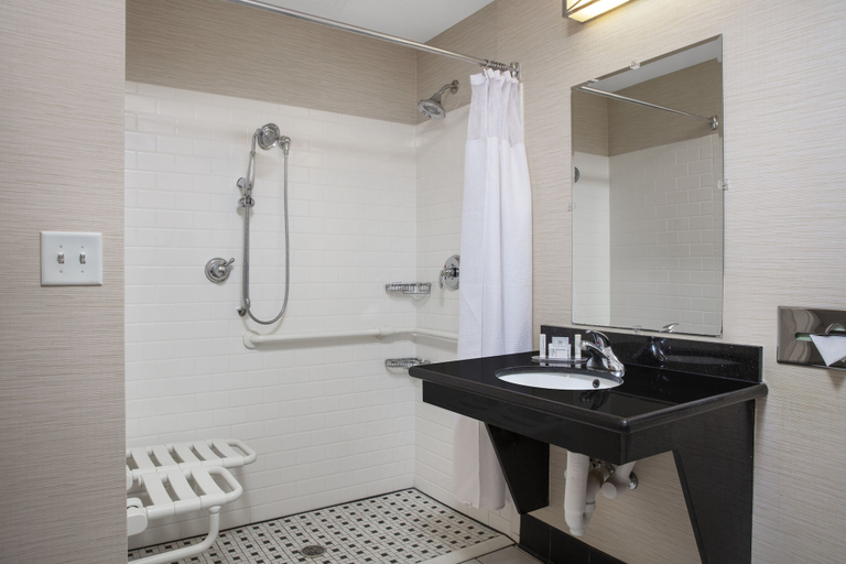 Bathroom 3, Fairfield Inn & Suites by Marriott Augusta, Kennebec