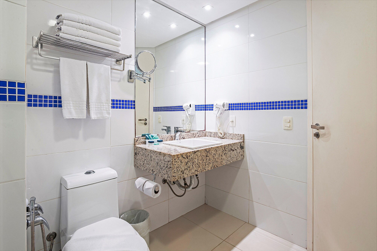Bathroom 5, SLAVIERO Ingleses Convention, Florianopolis