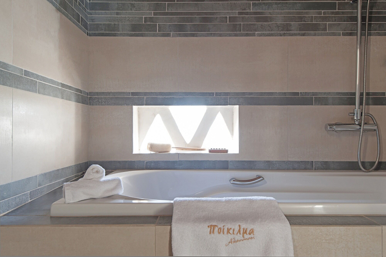 Bathroom 3, Poikilma Alonissos Villas, Thessaly