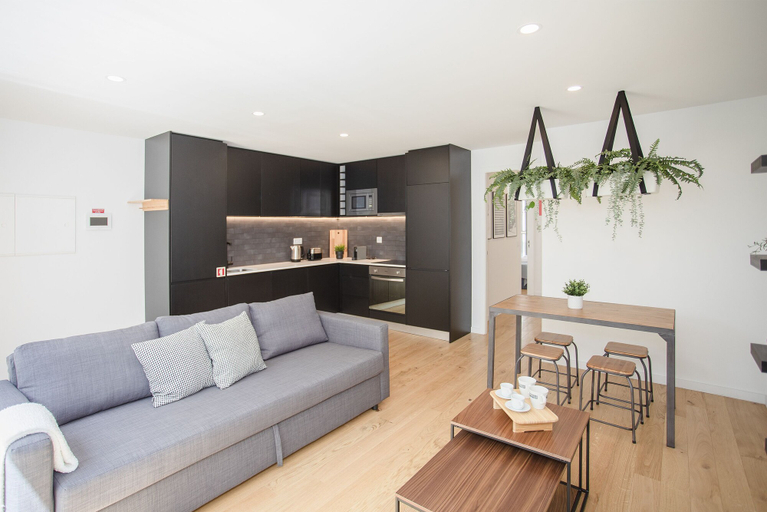 Others 3, NAX Apartment D by Liiiving, Porto