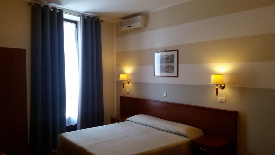 Bedroom 3, Hotel Alpi Resort, Torino