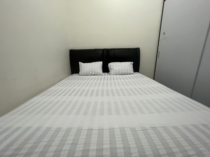 Bedroom 2, Hotel O Anugrah Homestay Syariah, Makassar
