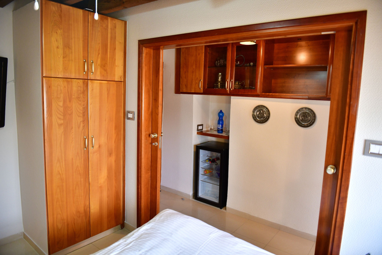 Bedroom 3, The German House