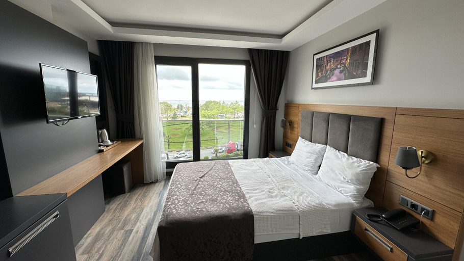 Bedroom 5, EMAY OTEL, Merkez