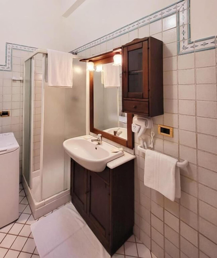 Bathroom 4, Residence Antico Borgo, Modena