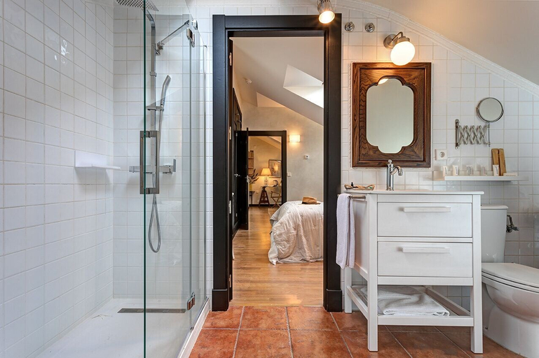 Bathroom 5, Hotel La Farm, Segovia