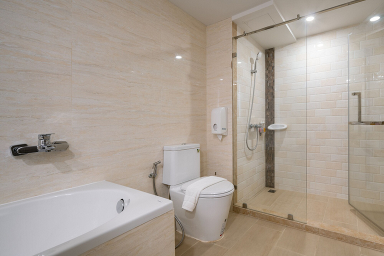 Bathroom 4, Samyan Serene Hotel, Bang Rak