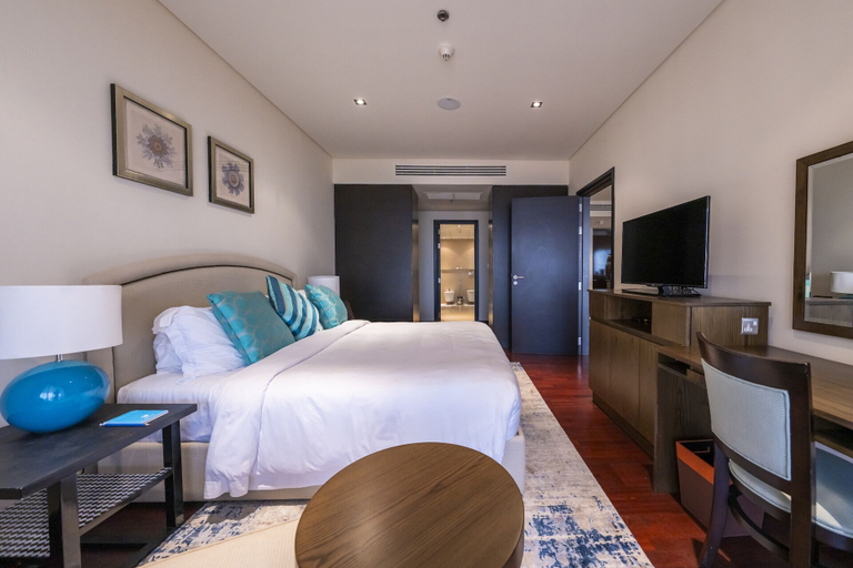 Room 3, Fabulous 1 bedroom apartment - Anantara Resort, Dubai