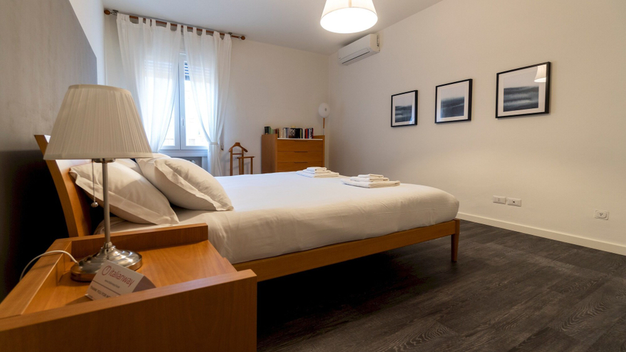 Bedroom 2, Italianway - Baracca 7 A, Bologna