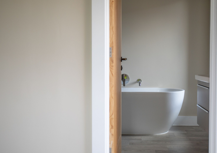 Bathroom 4, The Weeping Willow Lodges, Suffolk