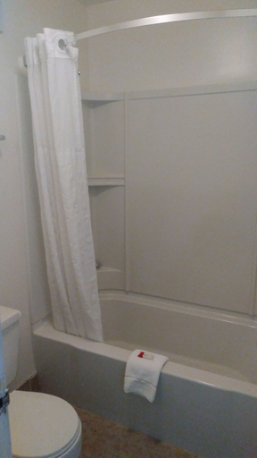 Bathroom 4, Motel 6 West Columbia, SC - Airport, Lexington
