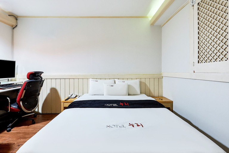 Bedroom 4, Hotel Nuri, Pyeongtaek