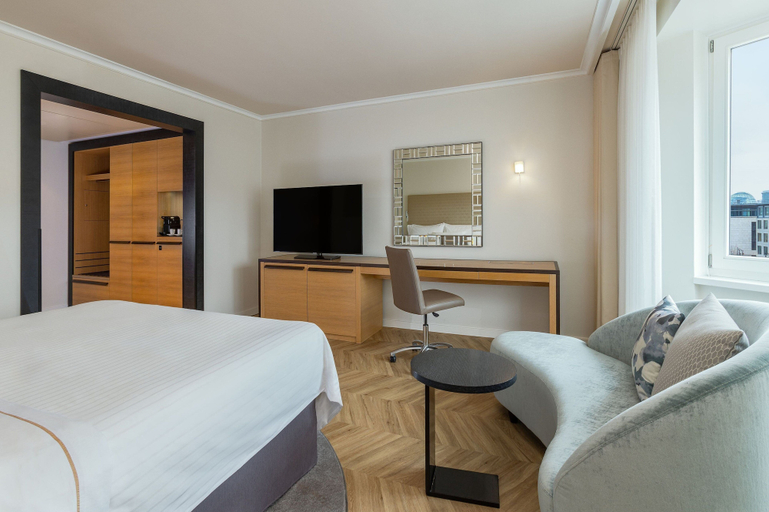 Bedroom 2, The Westin Grand Berlin, Berlin