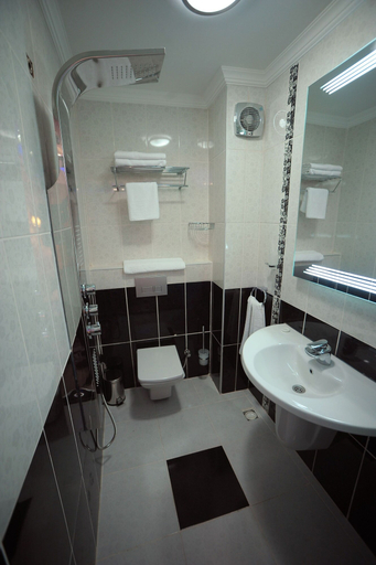Bathroom, Sarajevo Rooms & Suites, Beyoğlu