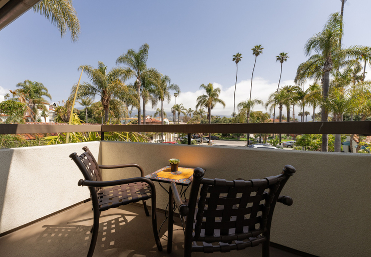 Others 5, The Franciscan Hotel, Santa Barbara