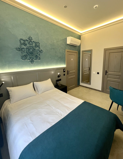 Bedroom 2, Richmond Hotel