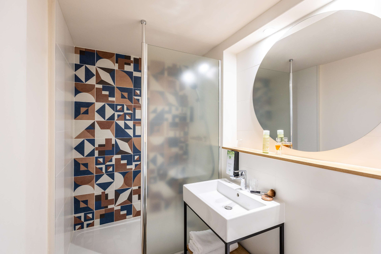 Bathroom 5, Campanile NATURE - La Rochelle Puilboreau, Charente-Maritime