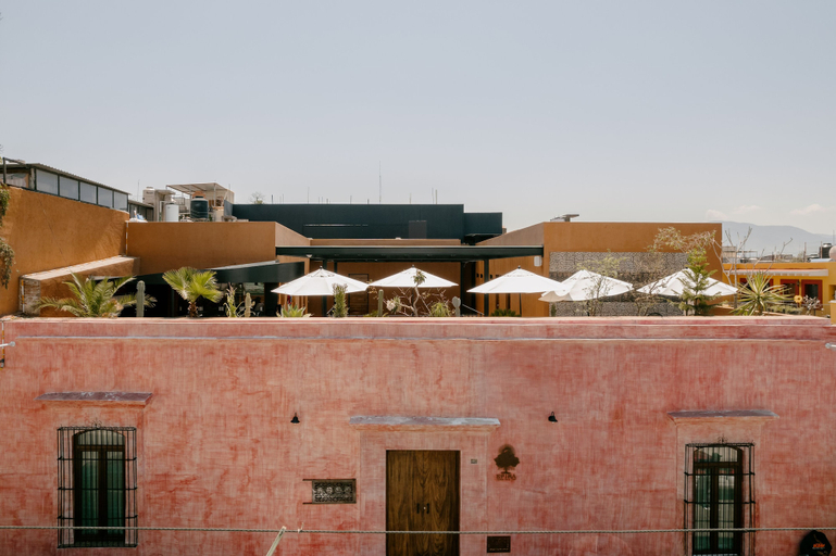 Exterior & Views 2, SPIRA HOTEL, Del Centro