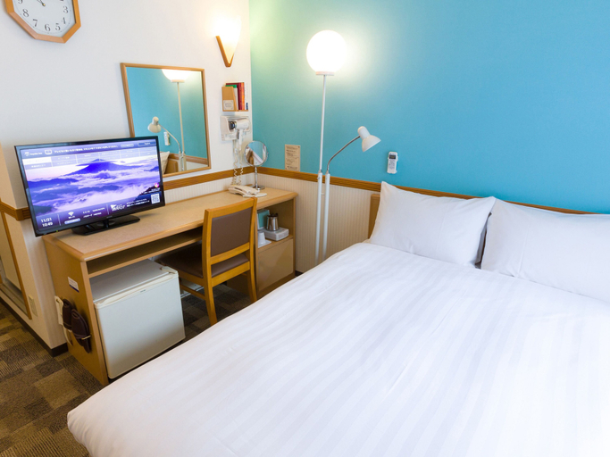 Bedroom 2, Toyoko Inn Yokohama Stadium Mae No.2, Yokohama