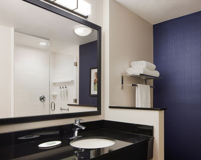 Bathroom 5, Fairfield Inn & Suites El Paso Airport, El Paso