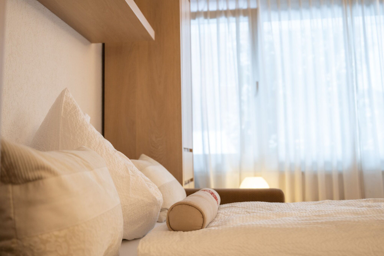 Bedroom 2, Snowflake family apart. Ski in& out, Visp