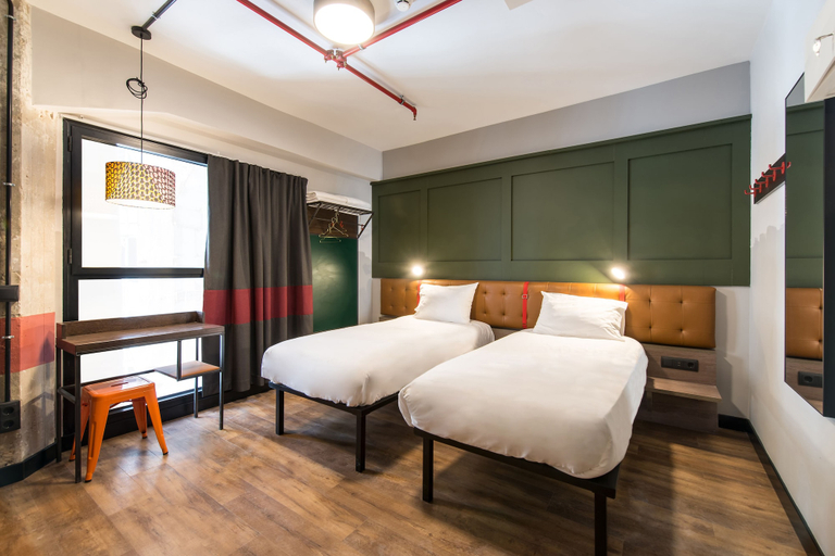 Bedroom 4, Generator Madrid, Madrid