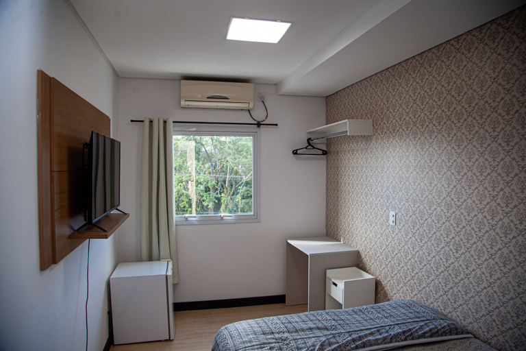 Bedroom 2, 55 Smart Hotel, Joinvile