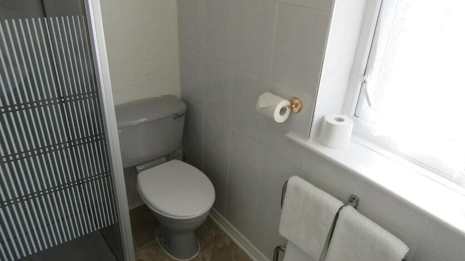 Bathroom 3, The Scala Hotel, Lancashire