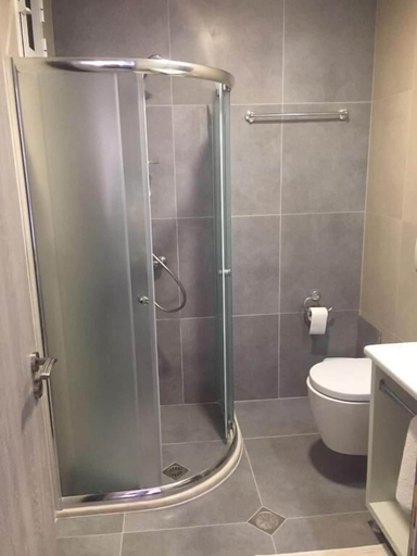Bathroom 3, Hotel Kolagji, Vlorës