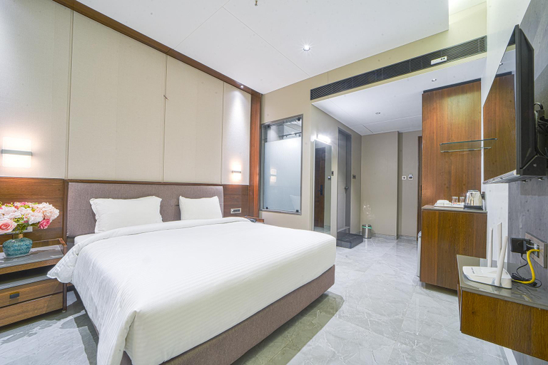 Bedroom 3, Hotel Devgiri Inn, Sangli , Sangli