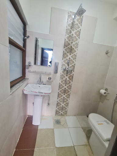 Bathroom 4, Hotel Homestay Inn, Bagmati
